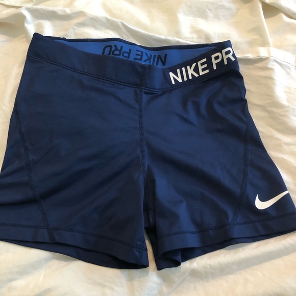 Nike Pants - Nike pro shorts